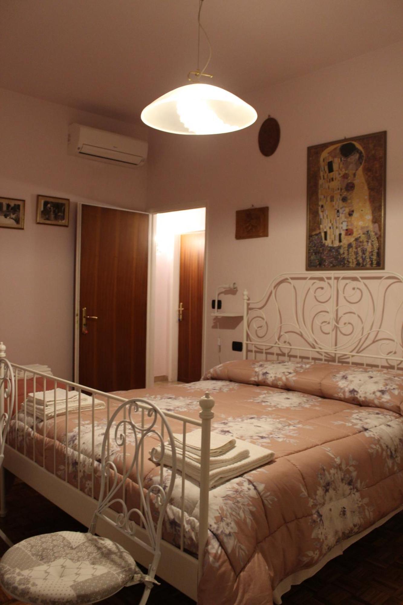 B&B Marilyn ราเวนนา ภายนอก รูปภาพ